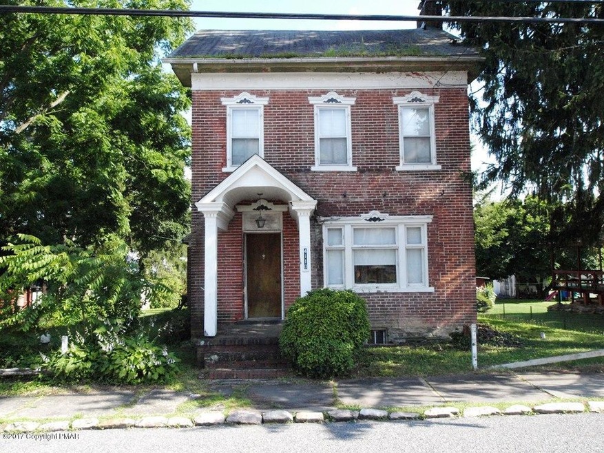 4110 Main St, Slatington, PA 18080 - photo 1