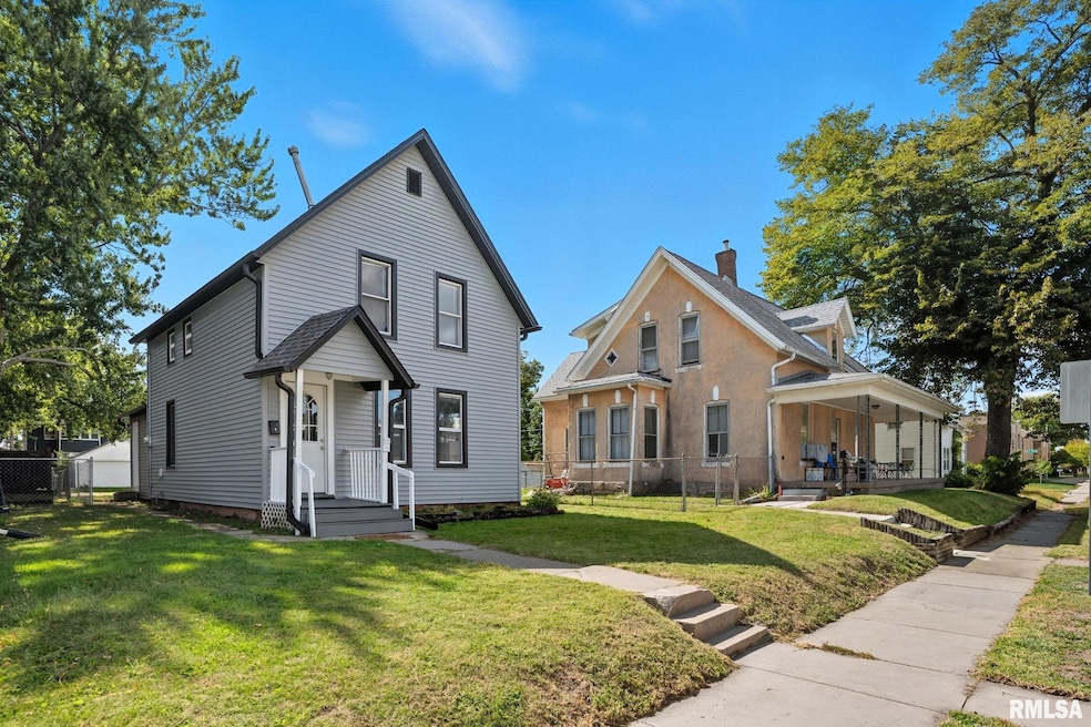 1416 17th Ave, Moline, IL 61265 - photo 1