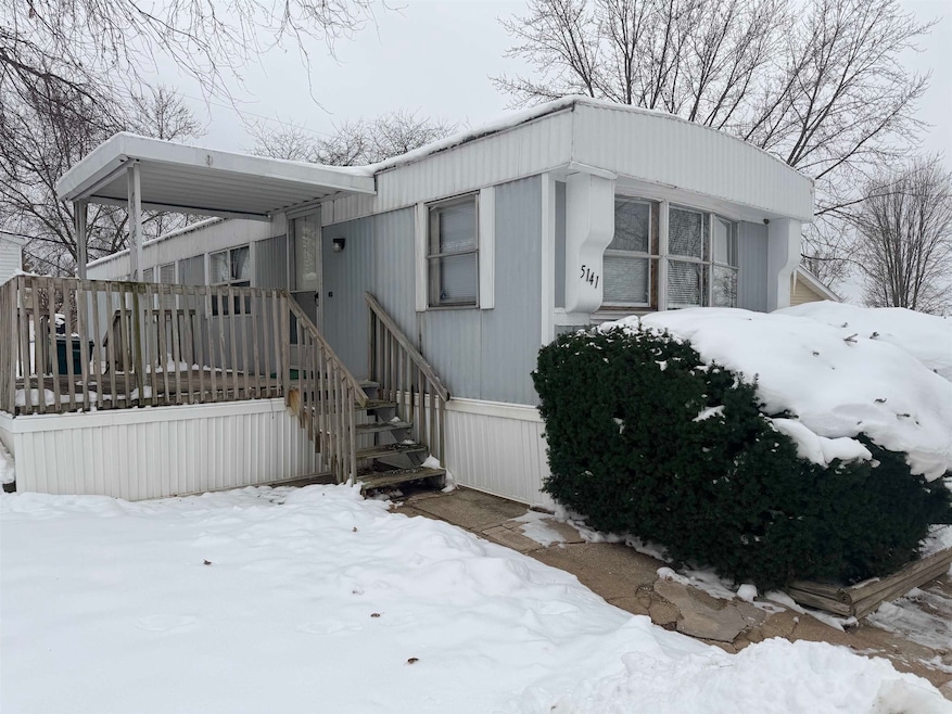 5141 Pebble Ln, Loves Park, IL 61111 - photo 1