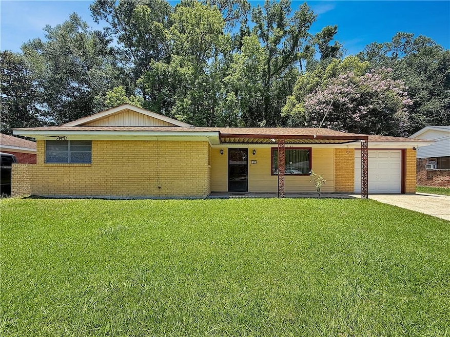 1593 Eastridge Dr, Slidell, LA 70458 - photo 1