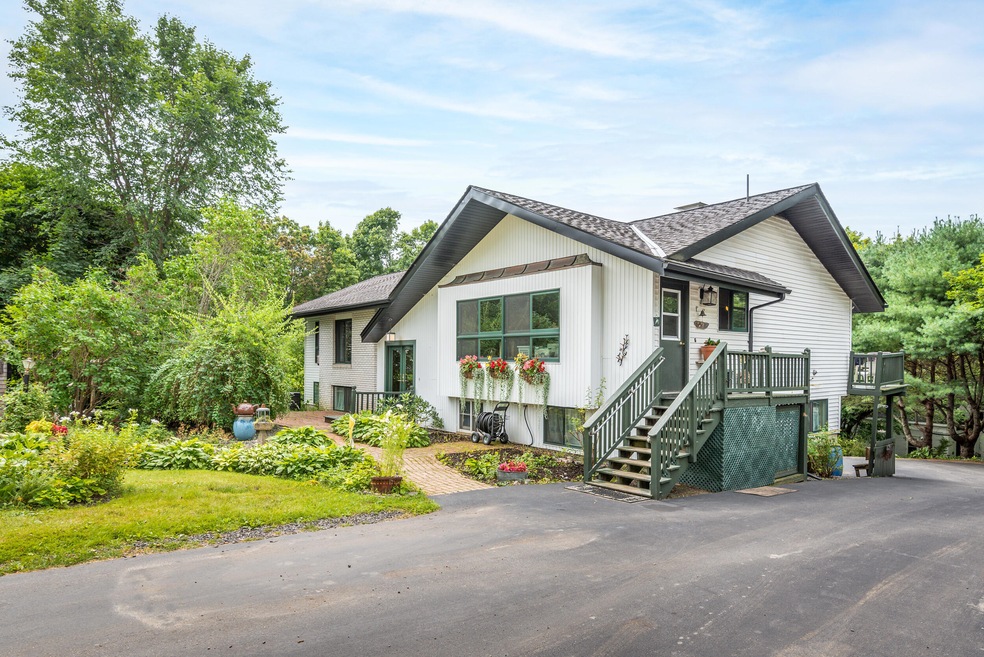31 Andrews Lane, Warren