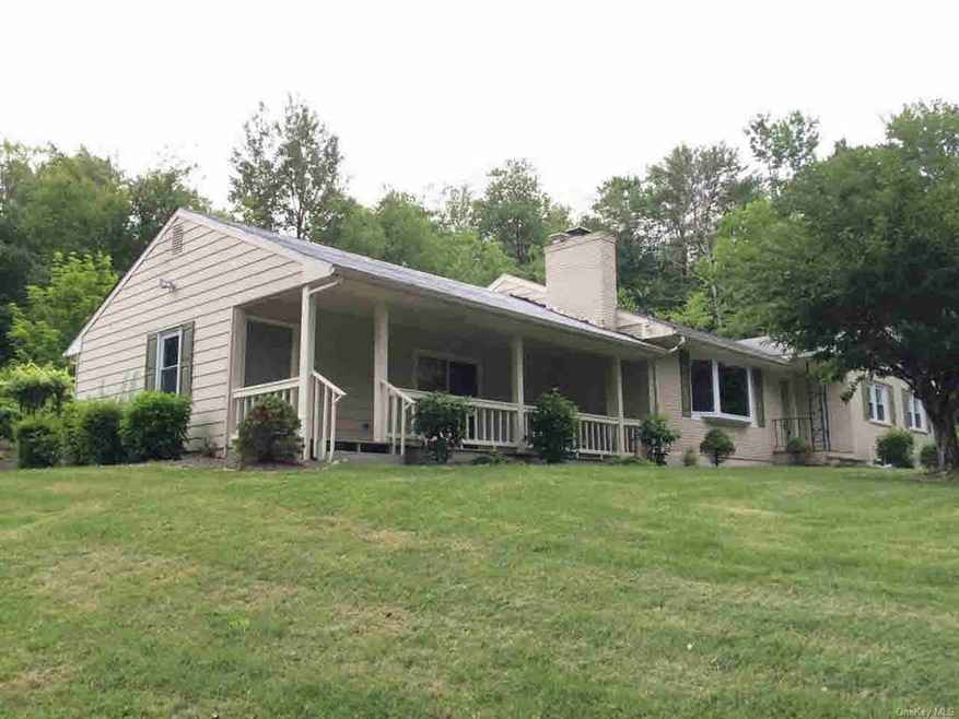 272 Hammond Hill Rd, Dover Plains, NY 12522 - photo 1