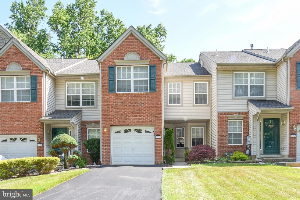 504 Jason Dr, Southampton, PA 18966 - photo 1