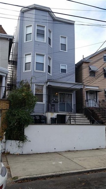 457 Wayne St, Jersey City, NJ 07306 - photo 1