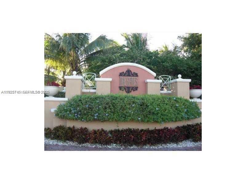 6015 NW 116th Place unit 468, Doral, FL 33178 - photo 1