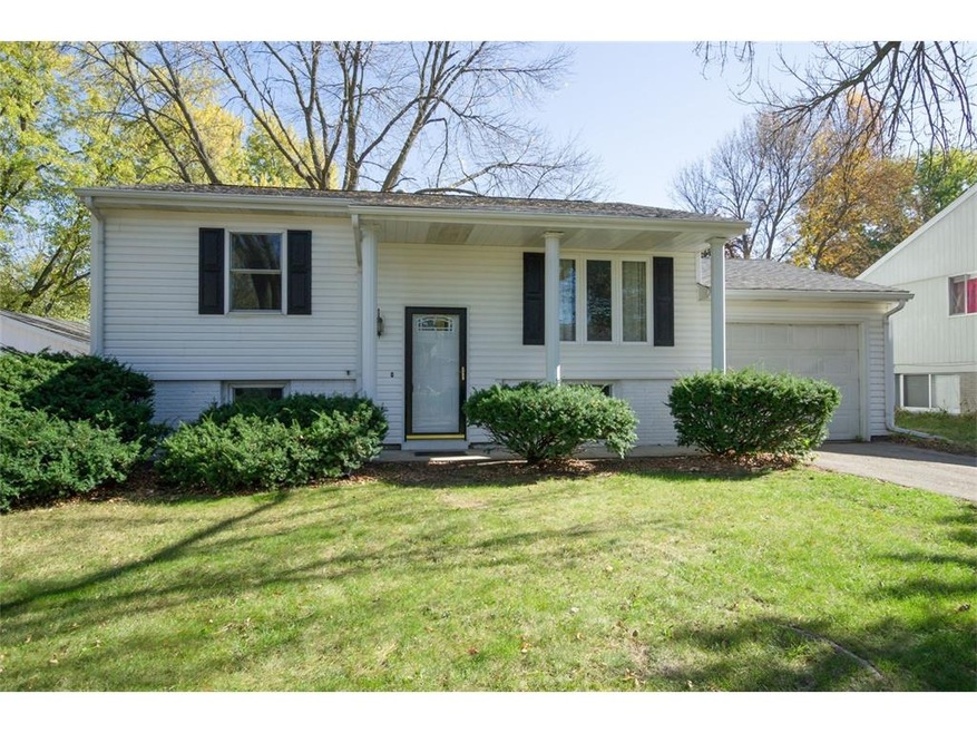 2909 Huxley Lane SE