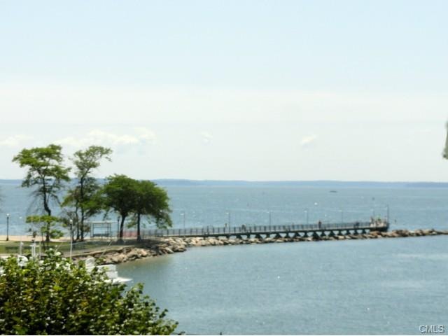 61 Seaview Ave unit 12, Stamford, CT 06902 - photo 1