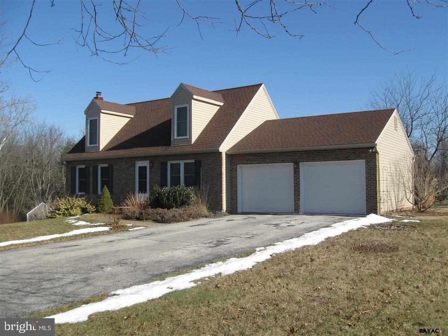 25 Vicki Cir unit 23, Gettysburg, PA 17325 - photo 1