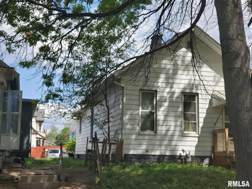 817 14 1/2 St, Rock Island, IL 61201 - photo 1
