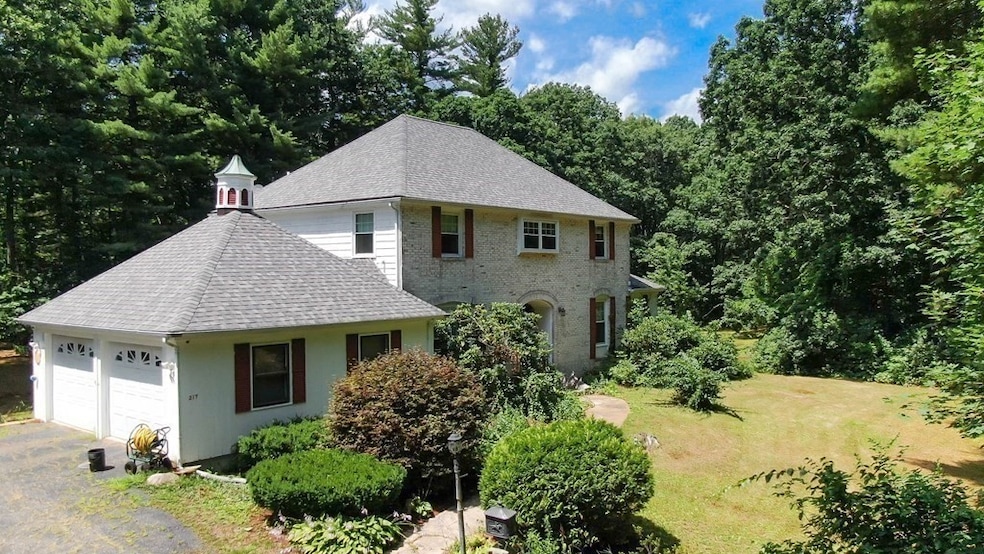 For Sale $849,000 • Co-Listing Agent