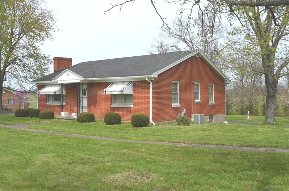 1345 Danville Rd, Harrodsburg, KY 40330 - photo 1