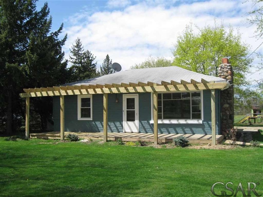 1225 N Chipman St, Owosso, MI 48867 - photo 1