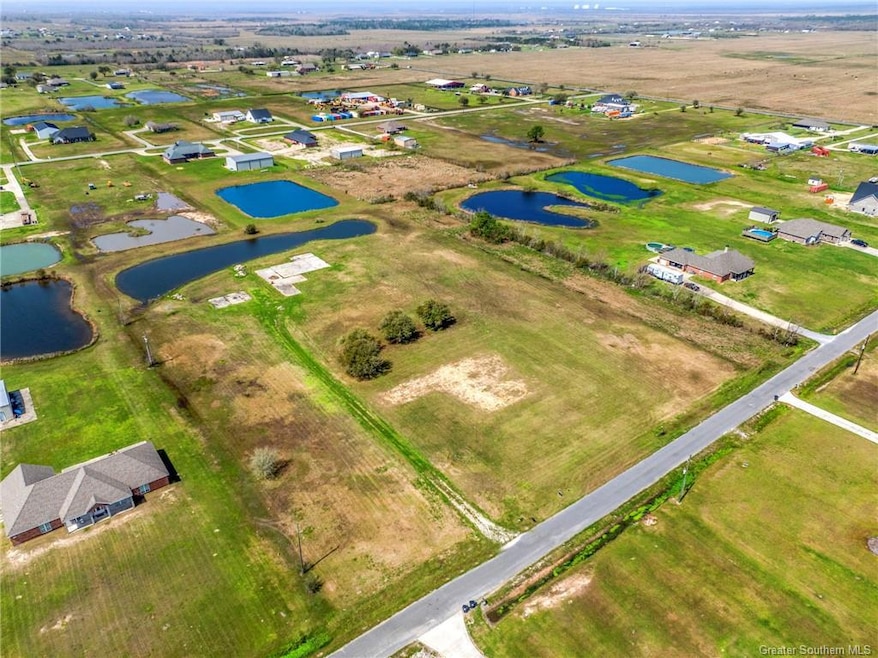 118 Belle Savane Rd, Lake Charles, LA 70607 - photo 1