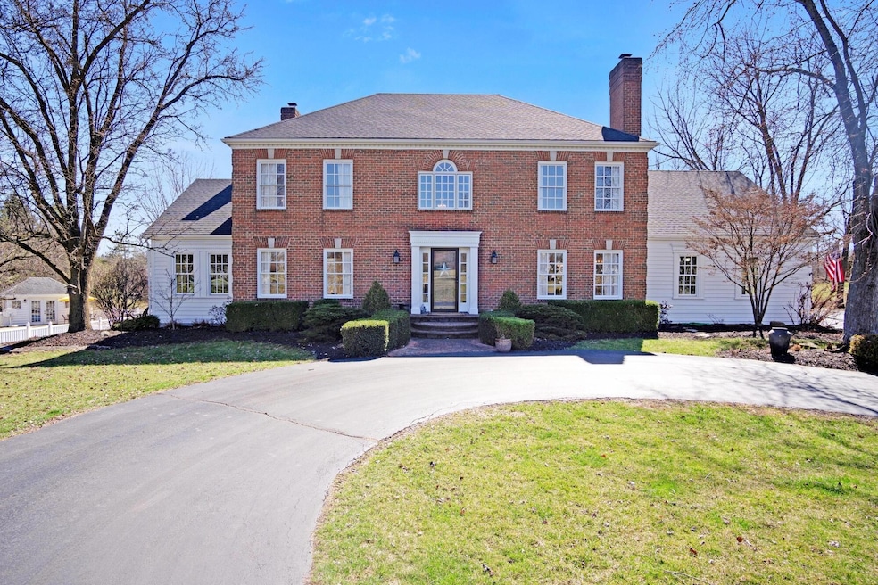 7017 Concord Bend Dr, Powell, OH 43065 - photo 1