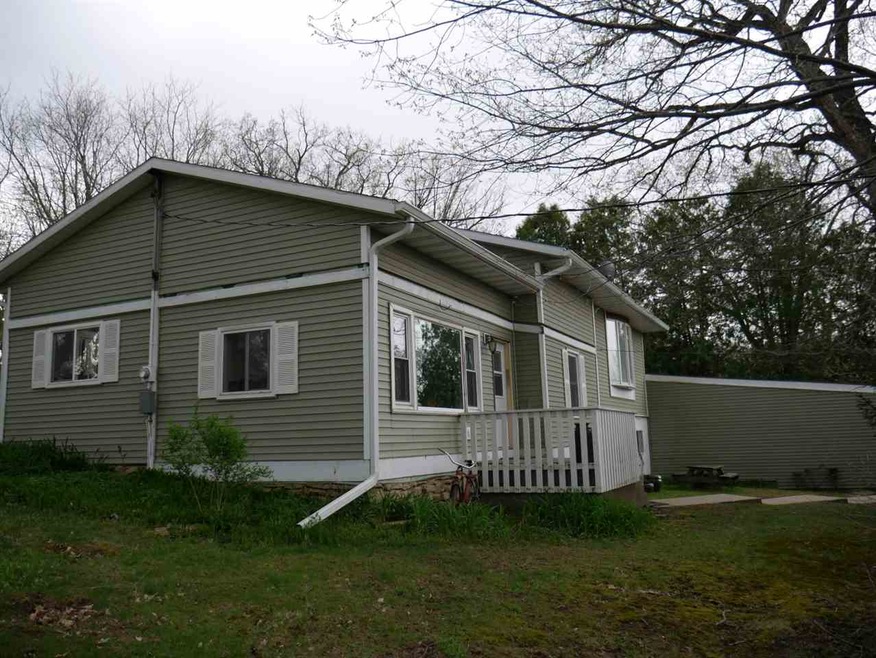 3631 W Bass Creek Rd, Beloit, WI 53511 - photo 1