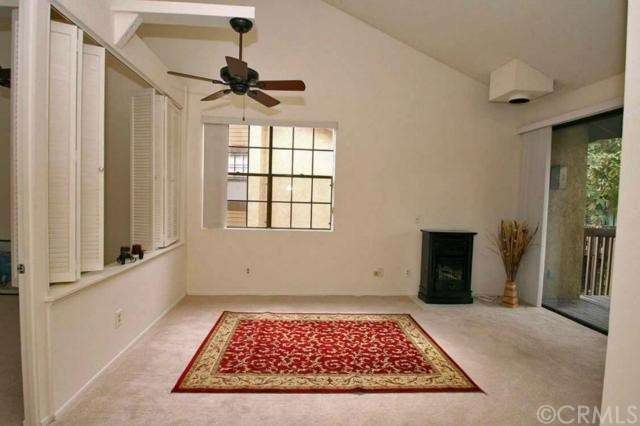 Bright & open floorplan