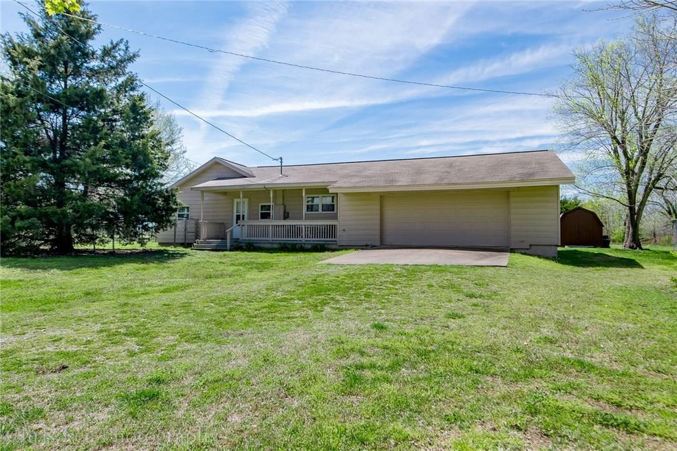 13605 White Oak Rd, Fayetteville, AR 72704 - photo 1