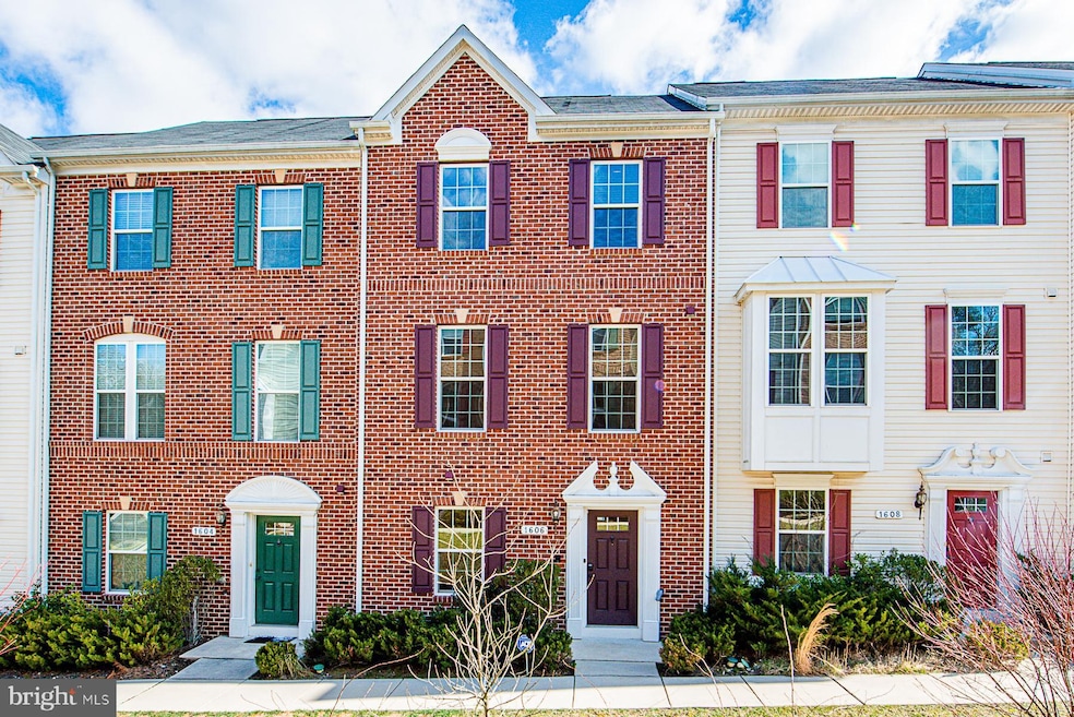 1606 Scarlet Oak Ct, Hanover, MD 21076 - photo 1