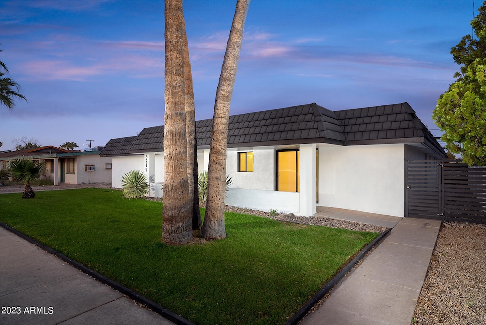 3219 N 66th St, Scottsdale, AZ 85251 - photo 1