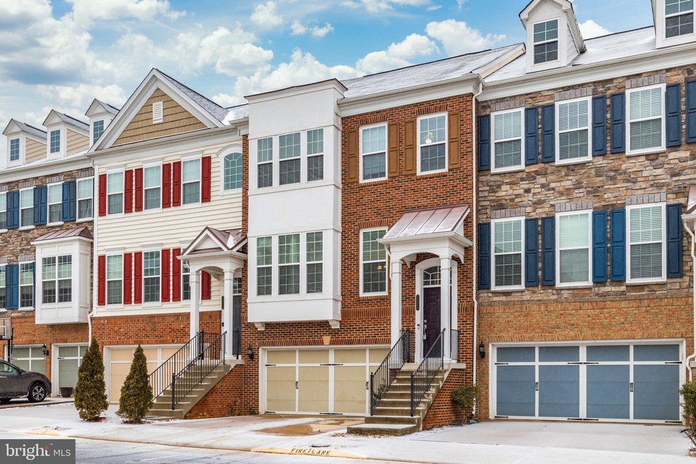 25446 Schooley Mill Terrace, Chantilly, VA 20152 - photo 1