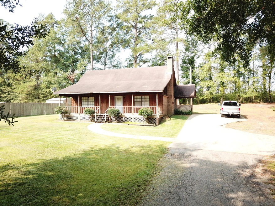 9 Cedarbrook Ln, Laurel, MS 39443 - photo 1