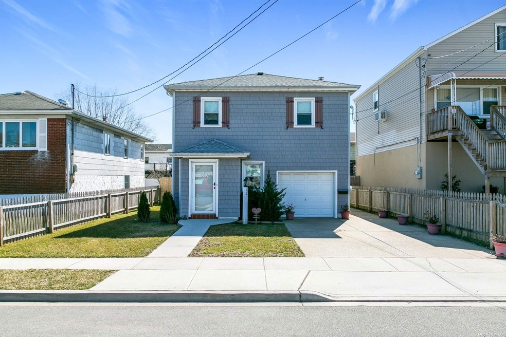 12 Vanderbilt Ave, Island Park, NY 11558 - photo 1