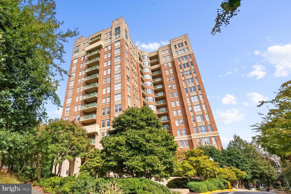 Stratford House unit 607, Reston, VA 20190 - photo 1