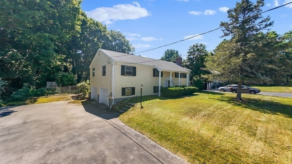 14 Cranberry Way, Marion, MA 02738 - photo 1