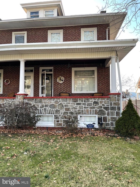 1306 N 13th St, Reading, PA 19604 - photo 1