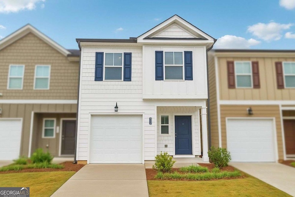 116 Buckingham Ln, Hoschton, GA 30548 - photo 1