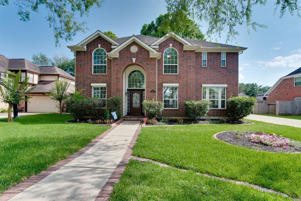 1808 San Joaquin Pkwy, Friendswood, TX 77546 - photo 1