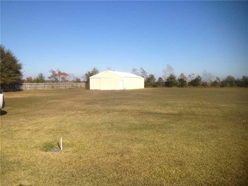 Land/Lot. FRONT OF LOT