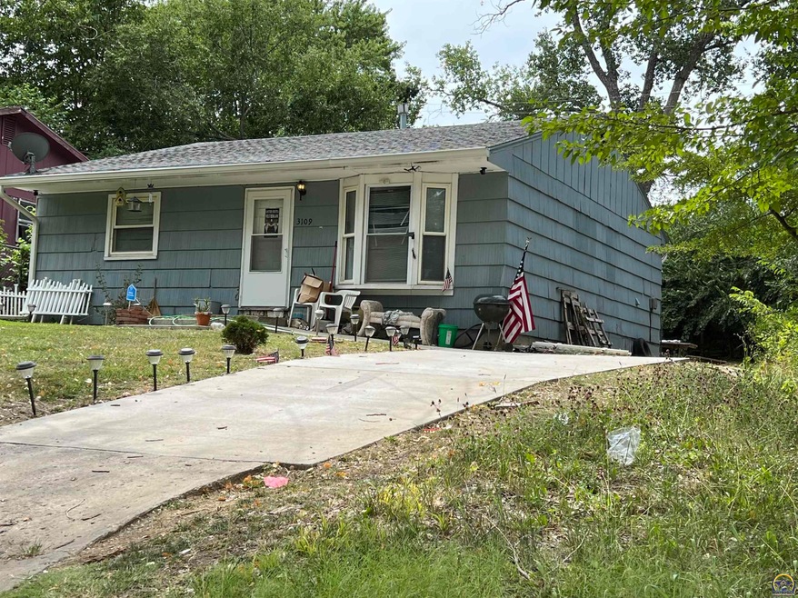 unlisted-address, Topeka, KS 66605 - photo 1