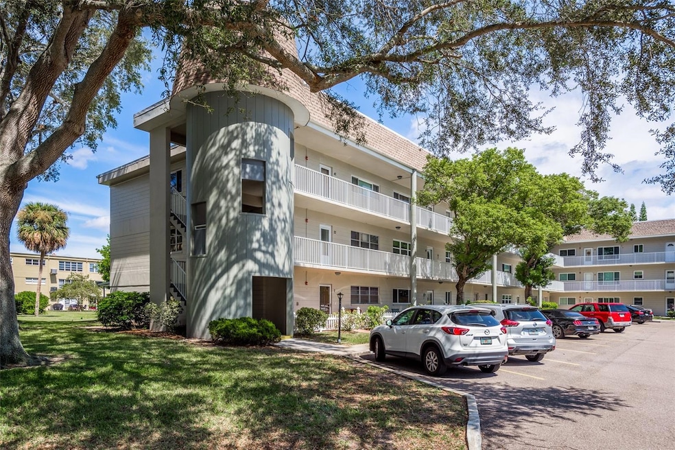 Sold $200,000 • Co-Listing Agent