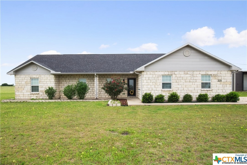 221 Lindo Vista Dr, Temple, TX 76501 - photo 1