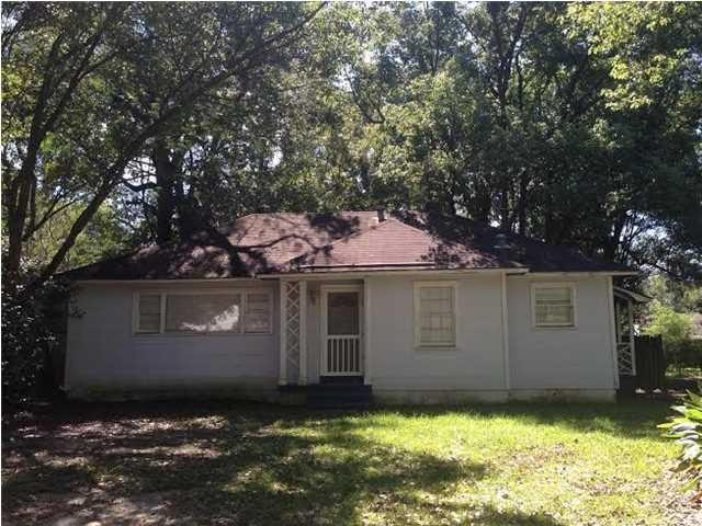 2711 S Collins St, Mobile, AL 36606 - photo 1