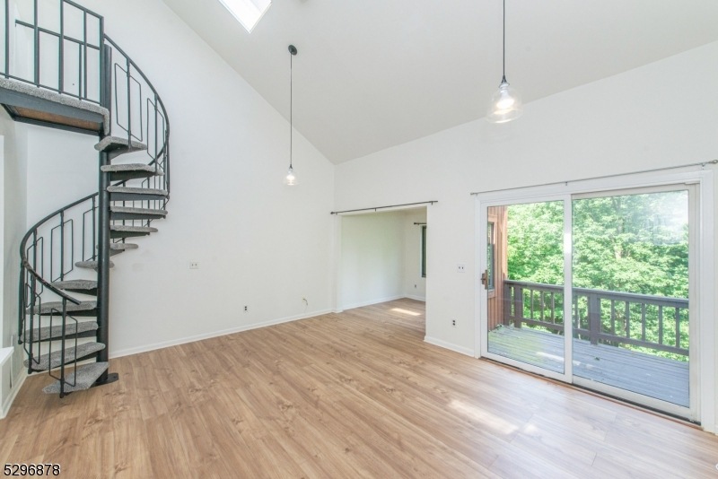 1 Purgatory Ct unit 6, Vernon, NJ 07462 - photo 1