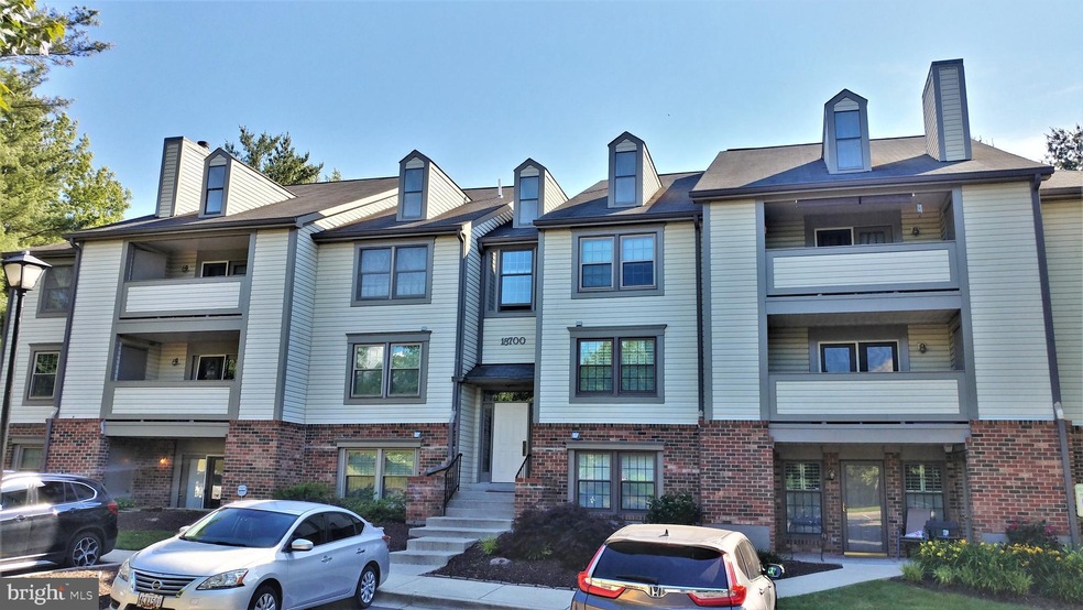 18700 Caledonia Ct unit F, Germantown, MD 20874 - photo 1