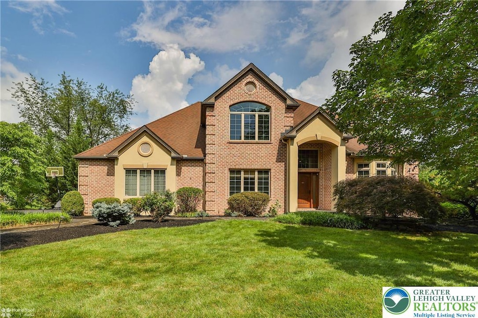 3735 W Washington St, Allentown, PA 18104 - photo 1