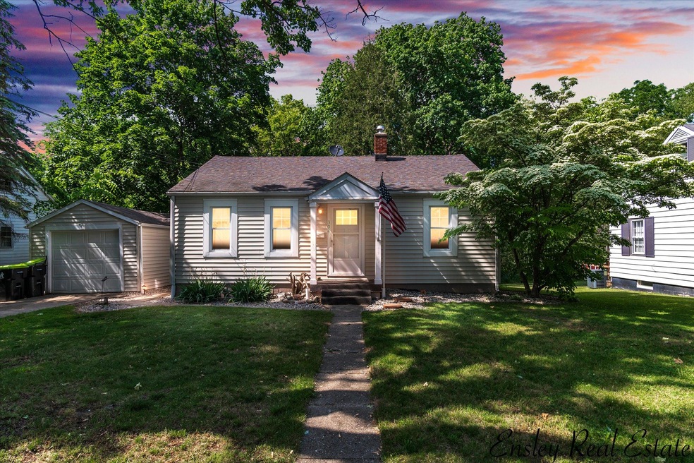 01-304 W High St-Windowstill Real Estate