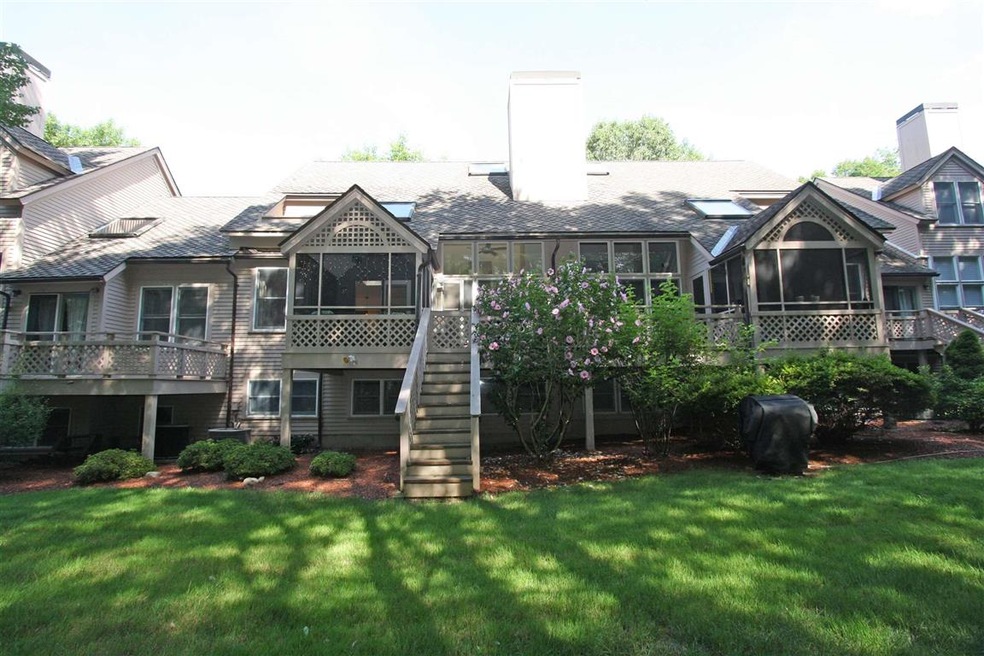 25 Goldfinch Ln unit U88, Nashua, NH 03062 - photo 1