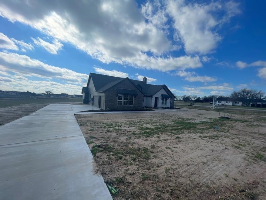 1020 County Road 4797, Boyd, TX 76023 - photo 1