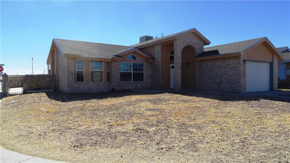 14360 Bryce Dr, Horizon City, TX 79928 - photo 1