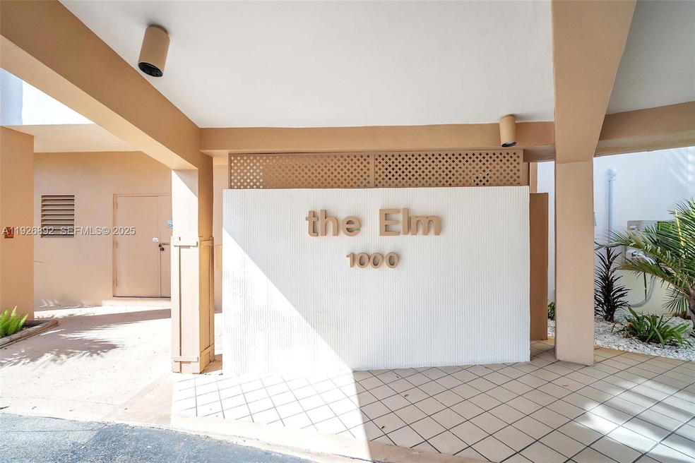 1000 Saint Charles Place unit 512, Pembroke Pines, FL 33026 - photo 1