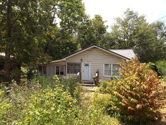 9815 Gore Greendale Rd, Logan, OH 43138 - photo 1