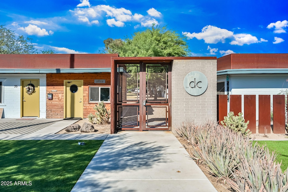 1518 W Colter St unit 9, Phoenix, AZ 85015 - photo 1