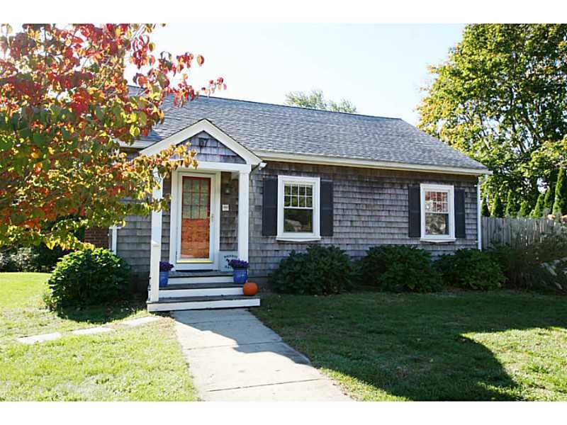 57 Macarthur Blvd, Wakefield, RI 02879 - photo 1