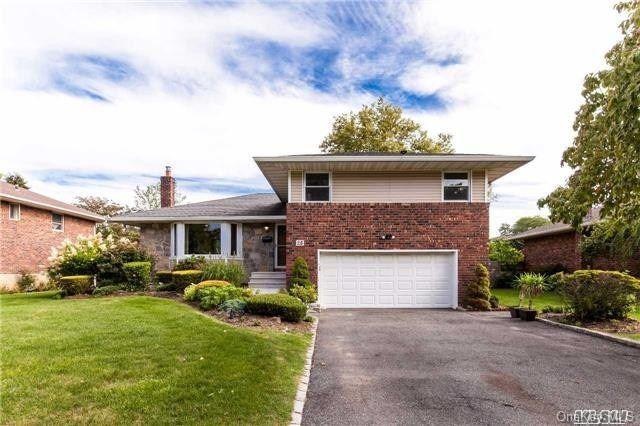 unlisted-address, Syosset, NY 11791 - photo 1