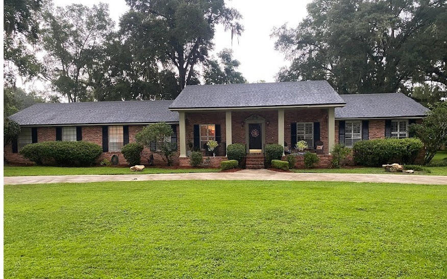 676 NW Clubview Cir, Lake City, FL 32055 - photo 1