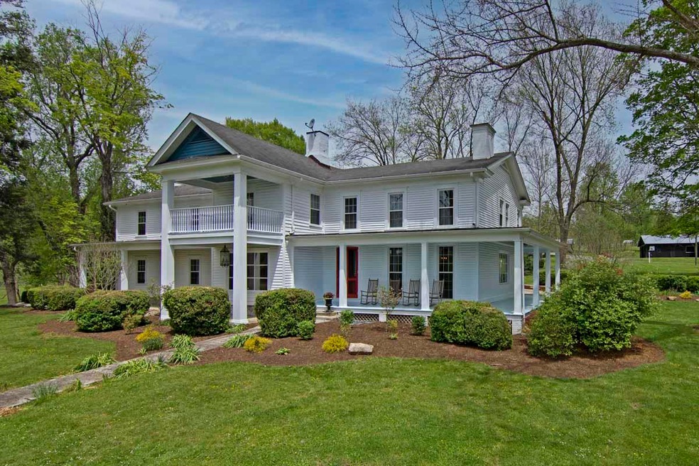 352 Hemlock Ave_0005